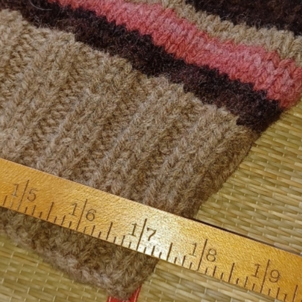 🥰 Vintage Ralph Lauren Tan and Brown Handknit Turtleneck Sweater - Picture 11 of 14